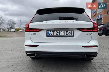 Универсал Volvo V60 Cross Country 2020 в 
