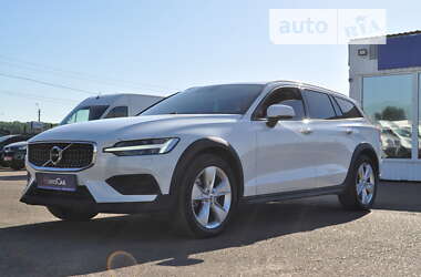 Volvo V60 Cross Country 2019