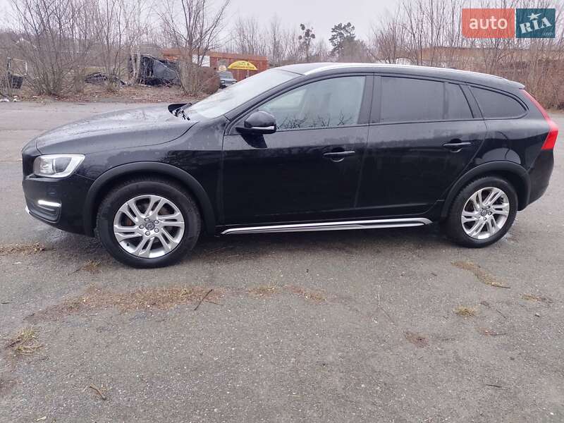 Універсал Volvo V60 Cross Country 2018 в Рівному