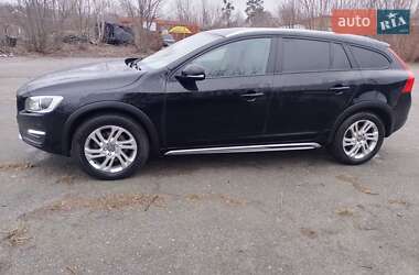 Універсал Volvo V60 Cross Country 2018 в 