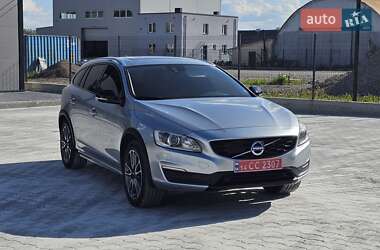 Универсал Volvo V60 Cross Country 2016 в Калуше