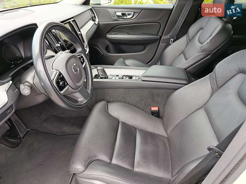 Універсал Volvo V60 Cross Country 2020 в Києві