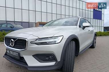 Универсал Volvo V60 Cross Country 2020 в Киеве