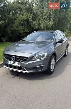 Універсал Volvo V60 Cross Country 2017 в Києві