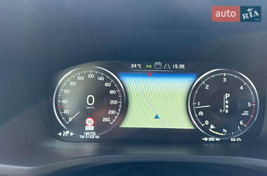 Универсал Volvo V60 Cross Country 2019 в 