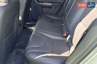 Универсал Volvo V60 Cross Country 2016 в 