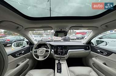 Универсал Volvo V60 Cross Country 2020 в 
