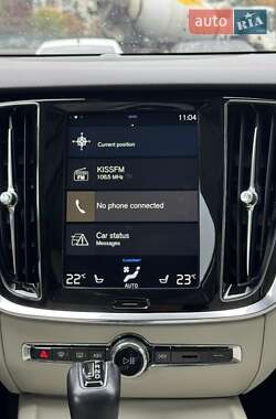 Универсал Volvo V60 Cross Country 2020 в 