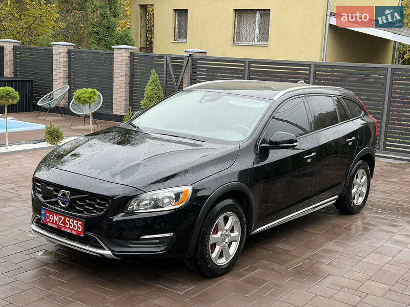 Универсал Volvo V60 Cross Country 2015 в Ивано-Франковске