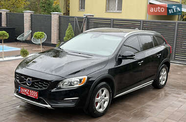 Универсал Volvo V60 Cross Country 2015 в 