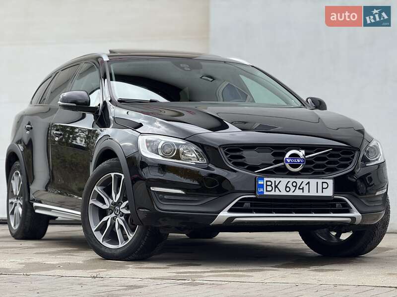 Универсал Volvo V60 Cross Country 2018 в Сарнах фото 2 Универсал Volvo V60 Cross Country 2018 в Сарнах