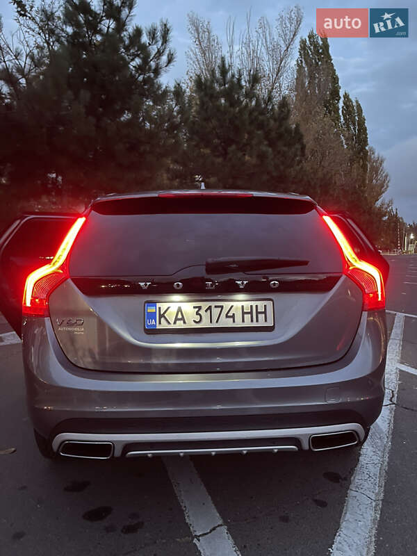 Универсал Volvo V60 Cross Country 2017 в Одессе фото 29 Универсал Volvo V60 Cross Country 2017 в Одессе