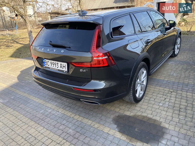 Універсал Volvo V60 Cross Country 2020 в Львові