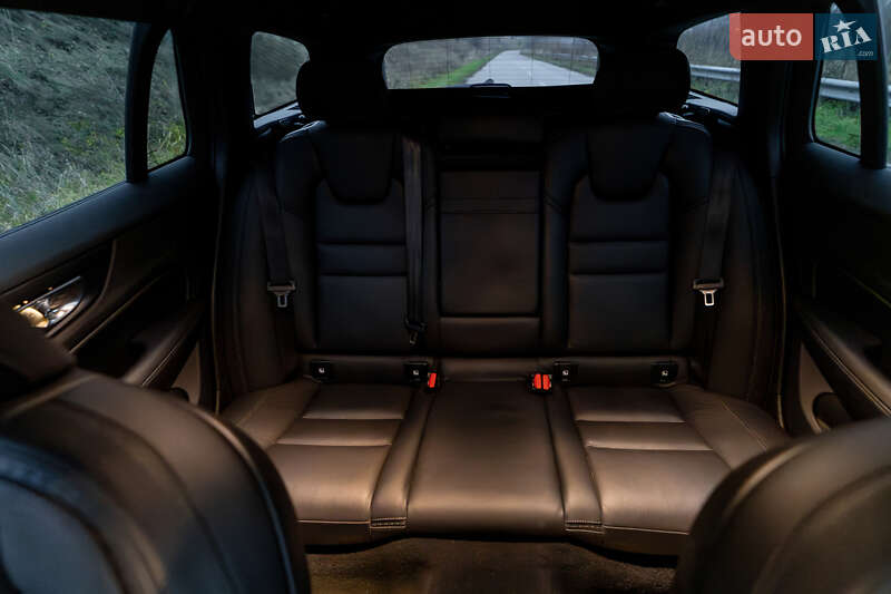 Универсал Volvo V60 Cross Country 2019 в Львове фото 97 Универсал Volvo V60 Cross Country 2019 в Львове