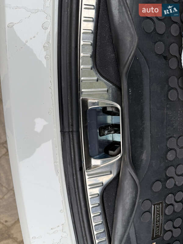 Универсал Volvo V60 Cross Country 2017 в Львове фото 14 Универсал Volvo V60 Cross Country 2017 в Львове