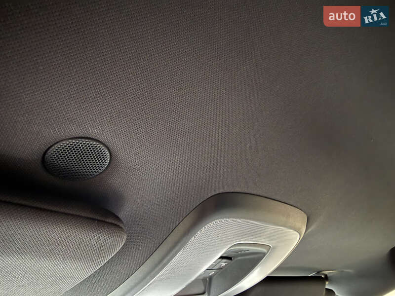 Универсал Volvo V60 Cross Country 2017 в Львове фото 21 Универсал Volvo V60 Cross Country 2017 в Львове