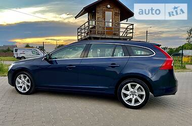 Универсал Volvo V60 2014 в Ровно