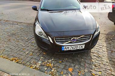 Універсал Volvo V60 2012 в Києві