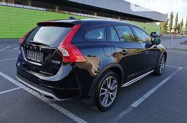 Volvo V60 2017