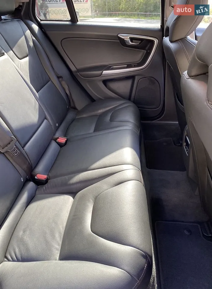 2015 Volvo V60 - мініатюра 2