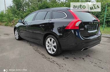 Универсал Volvo V60 2017 в Львове