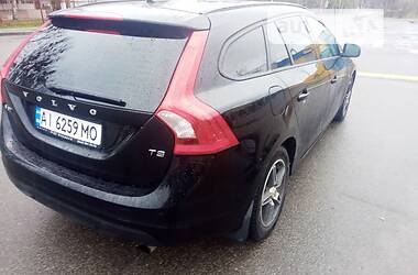 Універсал Volvo V60 2012 в Броварах