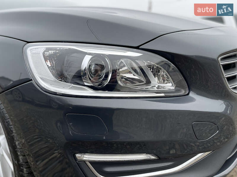 Универсал Volvo V60 2015 в Черновцах фото 20 Универсал Volvo V60 2015 в Черновцах