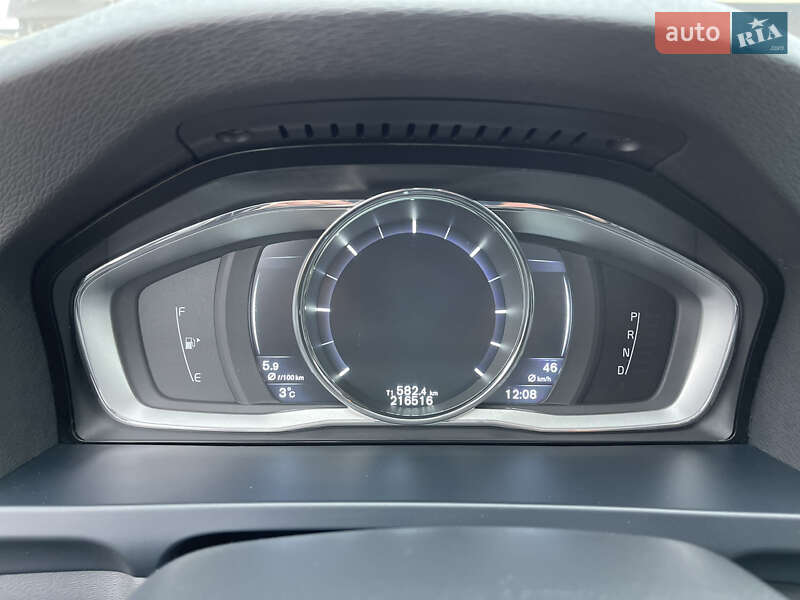 Универсал Volvo V60 2015 в Черновцах фото 26 Универсал Volvo V60 2015 в Черновцах