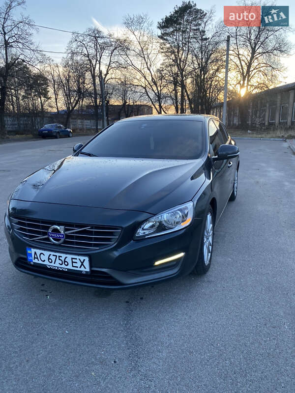 Volvo V60 2013