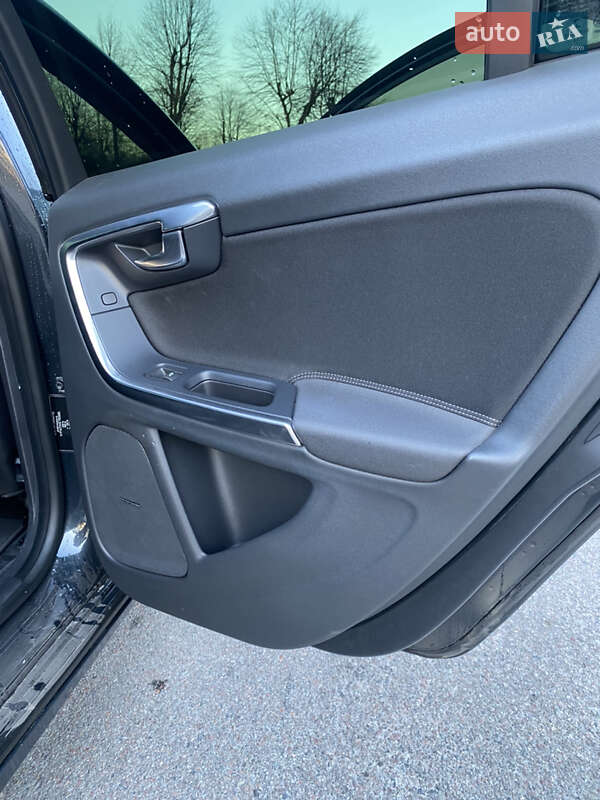 Универсал Volvo V60 2013 в Шостке фото 24 Универсал Volvo V60 2013 в Шостке