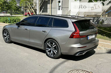 Універсал Volvo V60 2020 в 