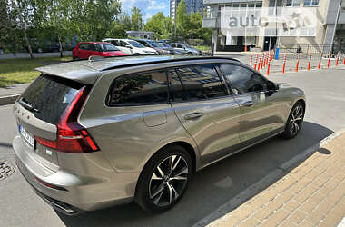 Універсал Volvo V60 2020 в 