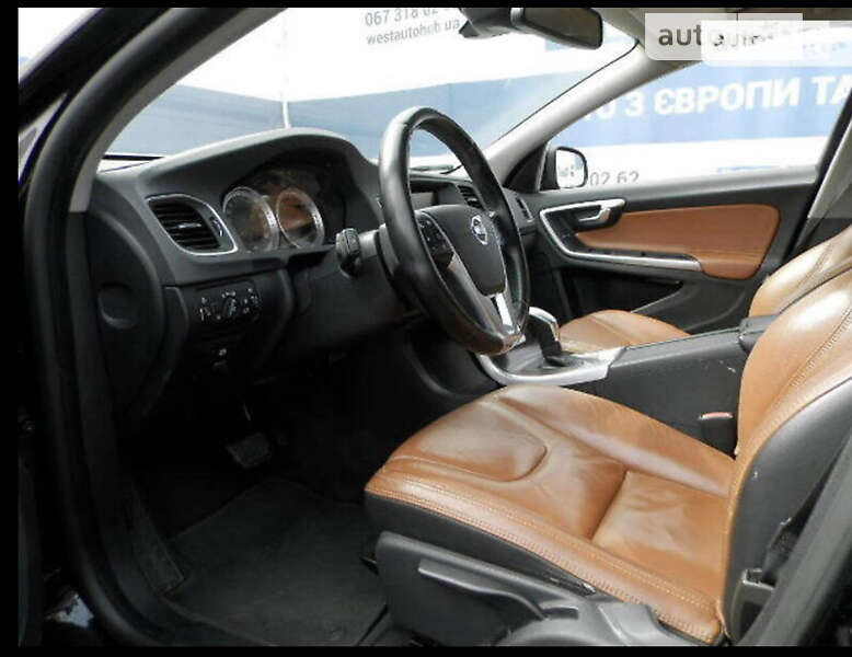 Универсал Volvo V60 2012 в Луцке