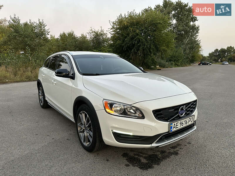 Универсал Volvo V60 2015 в Днепре фото 3 Универсал Volvo V60 2015 в Днепре