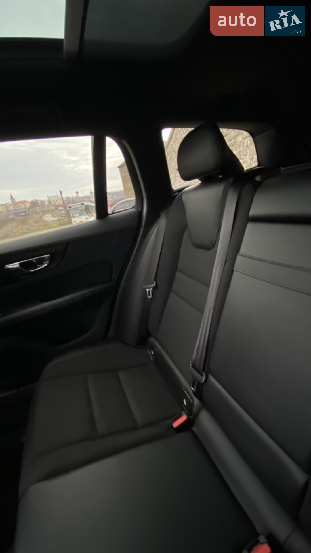 2018 Volvo V60 - мініатюра 19