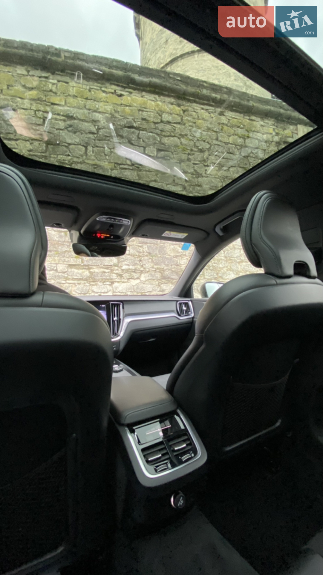 2018 Volvo V60 - мініатюра 20