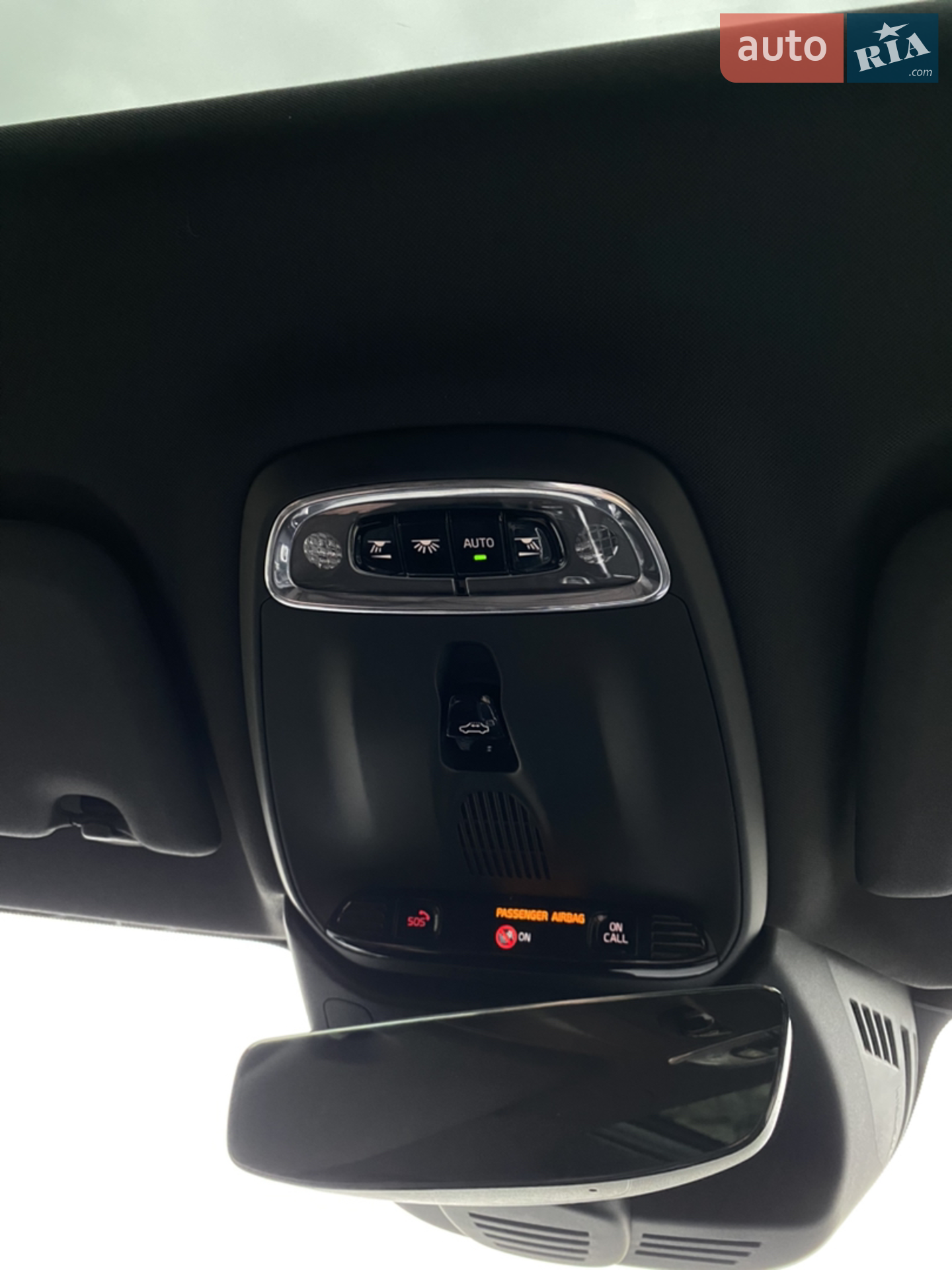 2018 Volvo V60 - мініатюра 23
