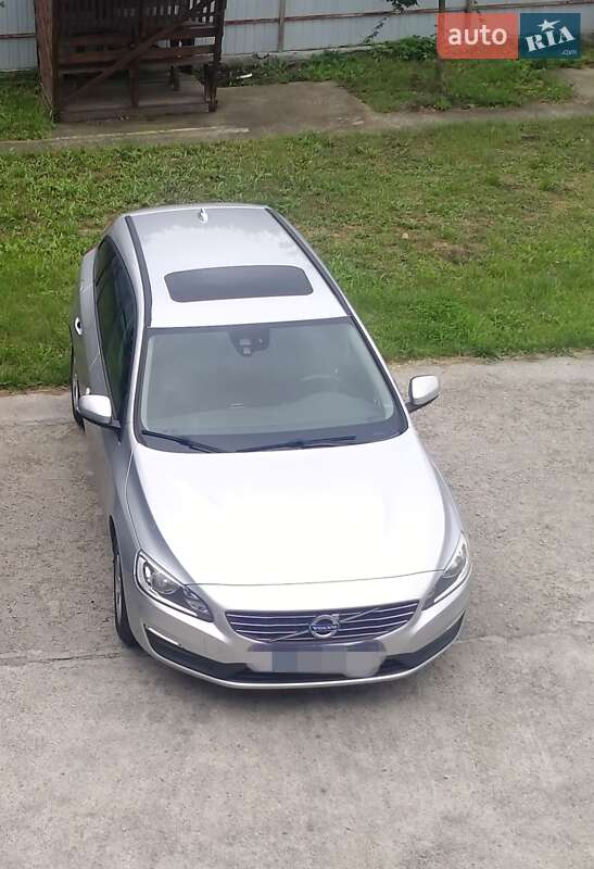 Универсал Volvo V60 2015 в Тростянце фото 7 Универсал Volvo V60 2015 в Тростянце