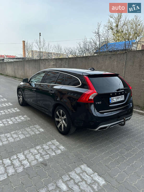 Универсал Volvo V60 2014 в Львове фото 4 Универсал Volvo V60 2014 в Львове