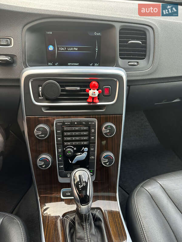 Универсал Volvo V60 2014 в Львове фото 9 Универсал Volvo V60 2014 в Львове