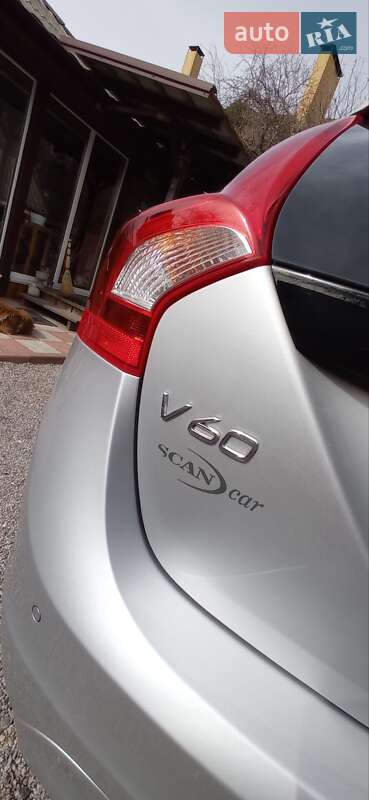 Универсал Volvo V60 2016 в Полтаве