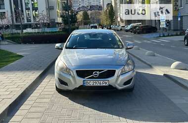 Универсал Volvo V60 2011 в Львове