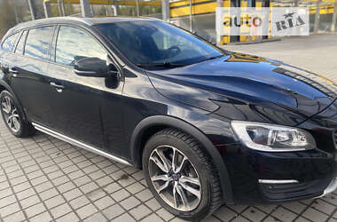 Volvo V60 2016