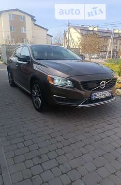 Универсал Volvo V60 2015 в Львове