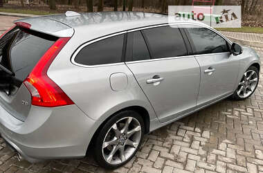 Volvo V60 2012