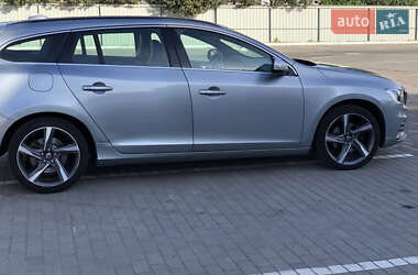 Универсал Volvo V60 2014 в Луцке