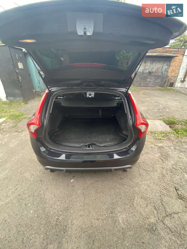 Универсал Volvo V60 2012 в Кривом Роге
