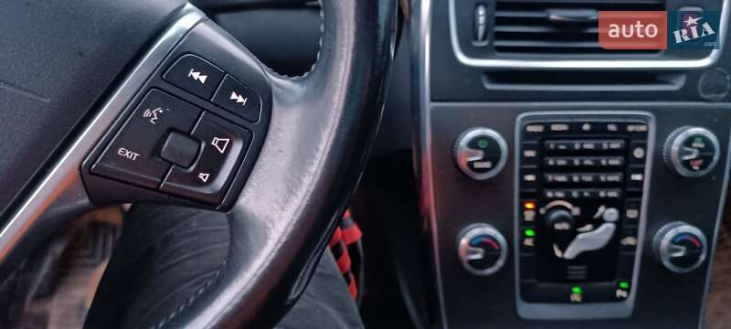 Универсал Volvo V60 2014 в Звягеле
