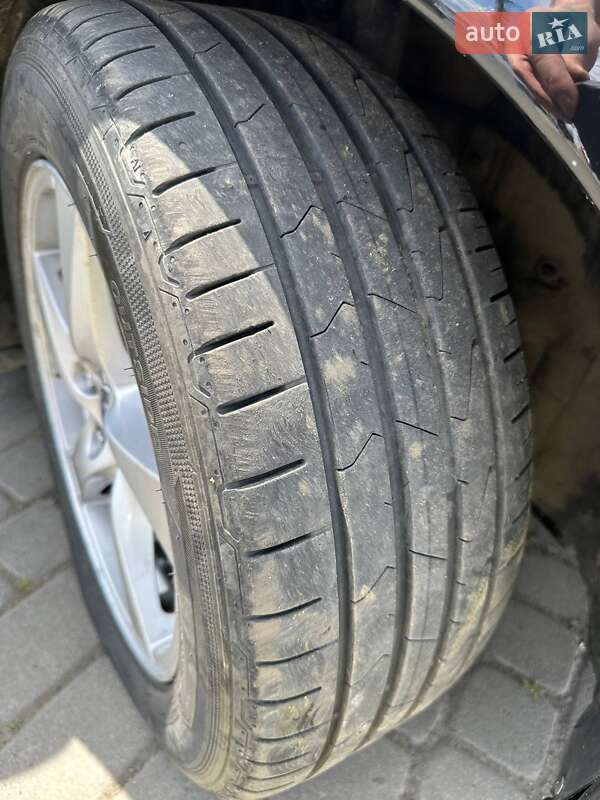 Универсал Volvo V60 2014 в Черновцах фото 9 Универсал Volvo V60 2014 в Черновцах