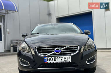 Универсал Volvo V60 2011 в 